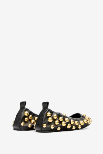 Ballerine in pelle con borchie Belna