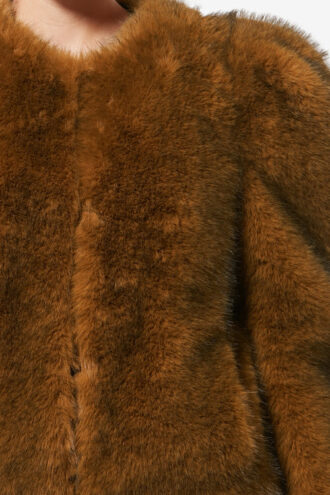 Cappotto in pelliccia sintetica Bahria