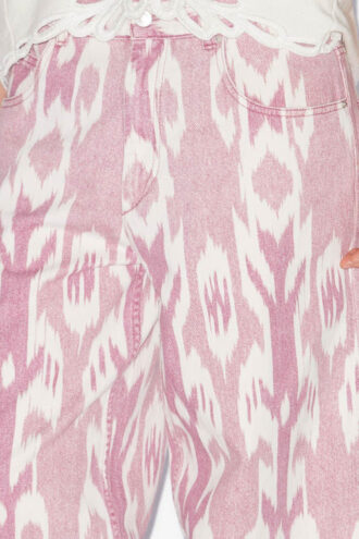 Jeans Joanny dal taglio ampio con stampa Ikat
