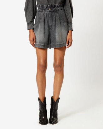 Shorts Titea
